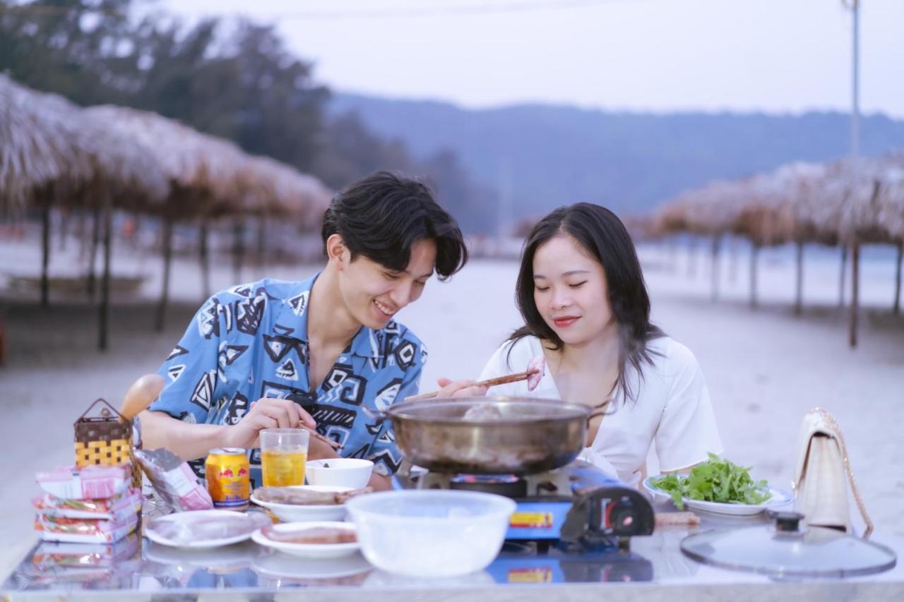 Coto Center Homestay Đảo Cô Tô Esterno foto