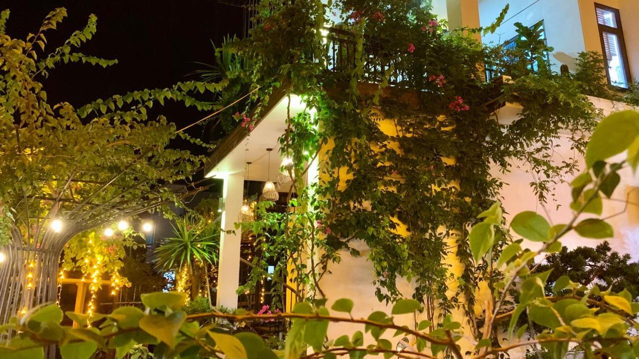 Coto Center Homestay Đảo Cô Tô Esterno foto
