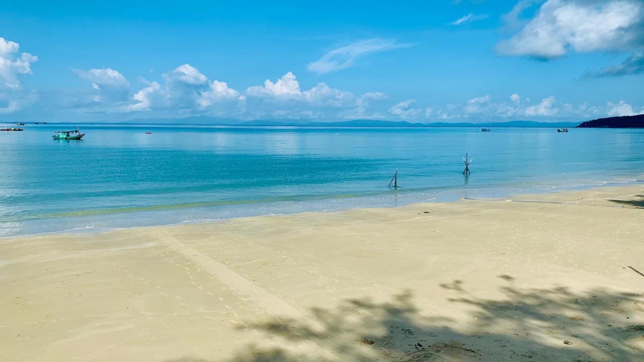 Coto Center Homestay Đảo Cô Tô Esterno foto