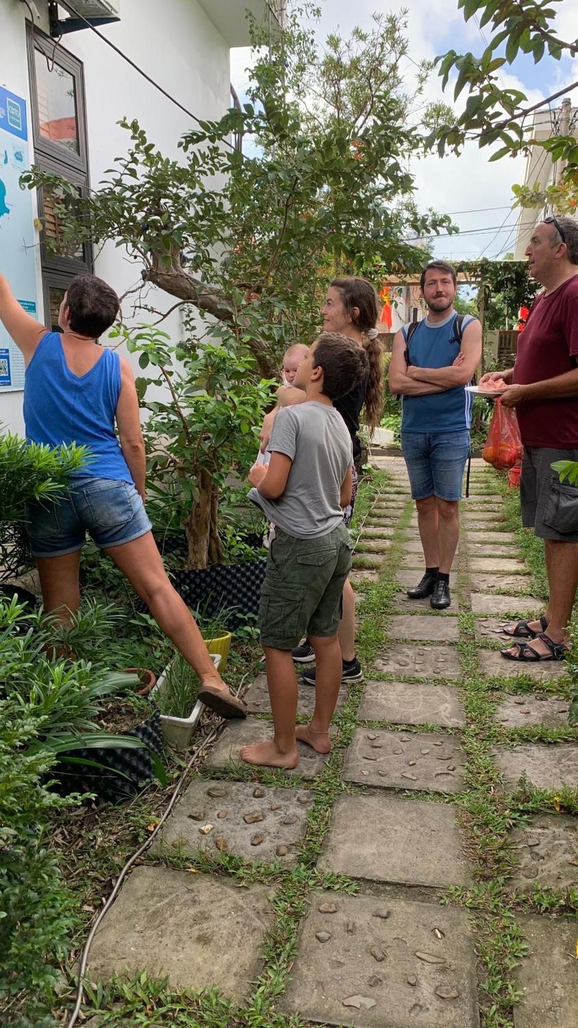Coto Center Homestay Đảo Cô Tô Esterno foto